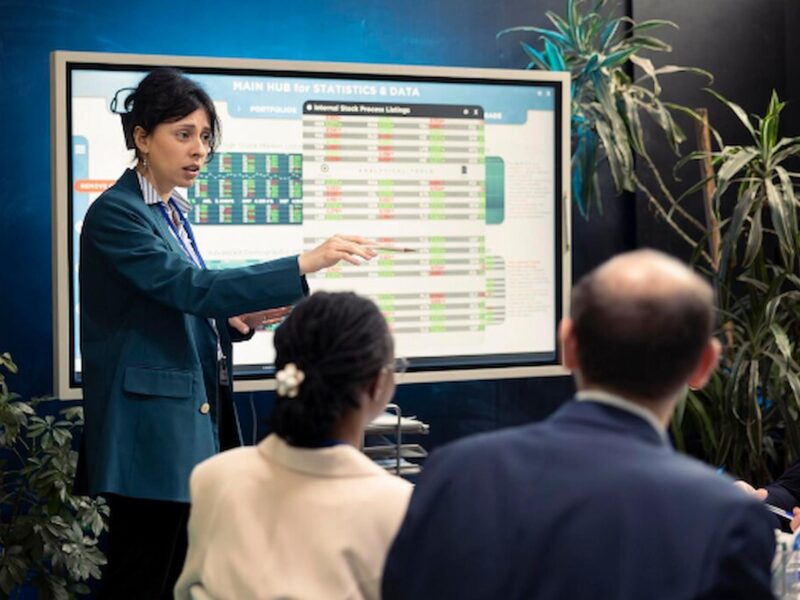 Comparing OLAT Training for LGVs and PCVs